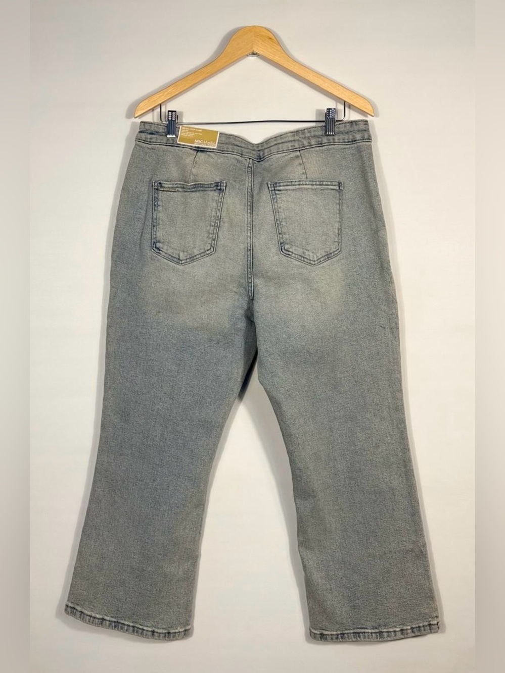 NEW Michael Kors Women's 16 Selma Cropped Flare Jeans • Reg Price $110 - Picture 2 of 3